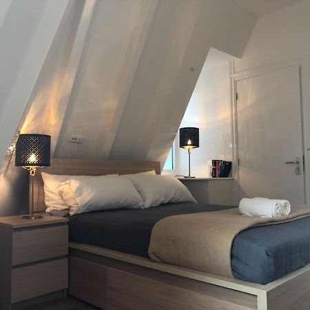 A'Dam Centre Chic Bed and Breakfast Ámsterdam Exterior foto