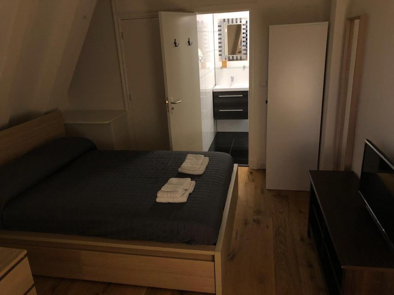 A'Dam Centre Chic Bed and Breakfast Ámsterdam Exterior foto
